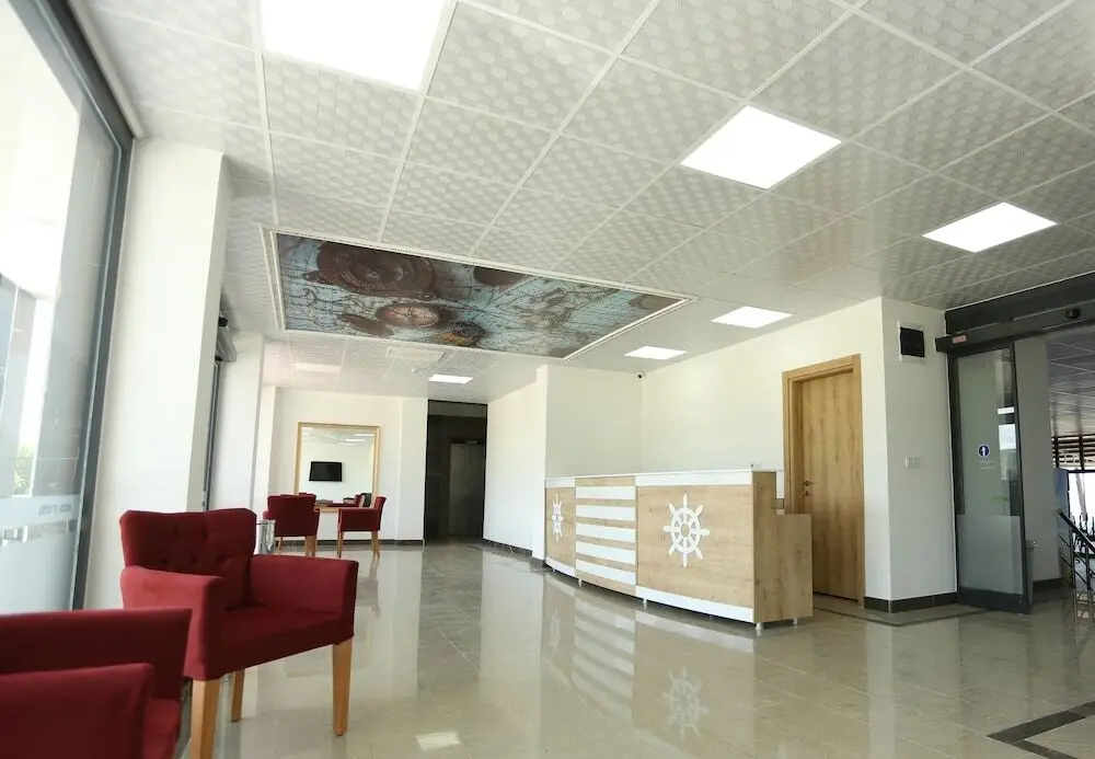 Чардак: Rota 17 Hotels