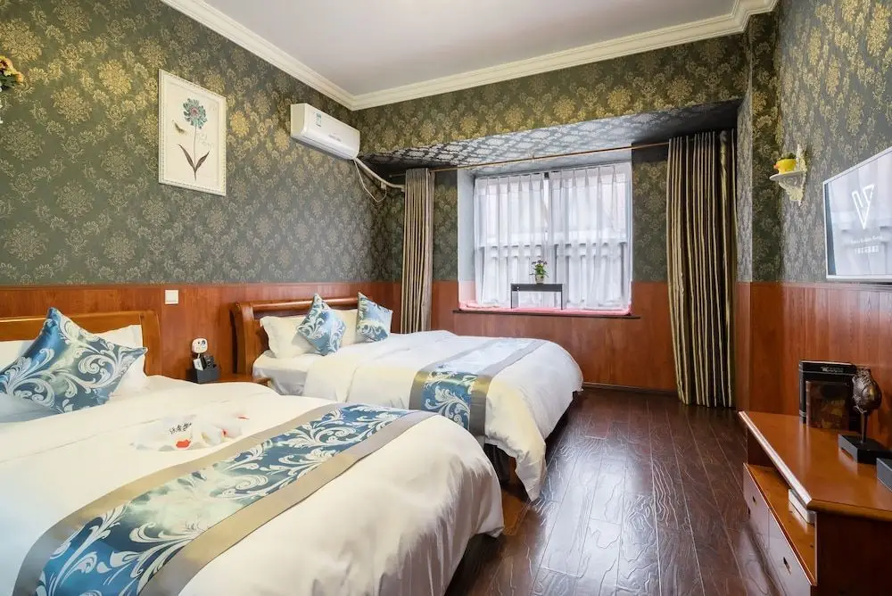 Чэнду: Huashuiwan Yingbin Hotel