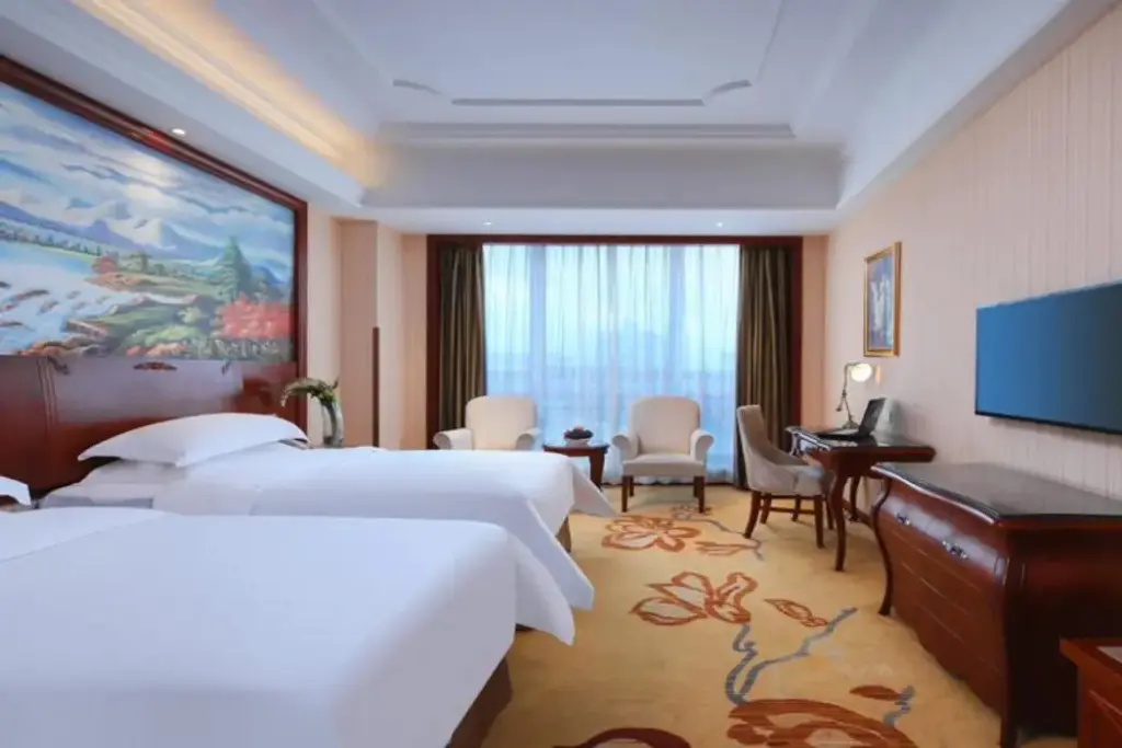 Наньчан: Vienna International Hotel Nanchang Xinjian Center