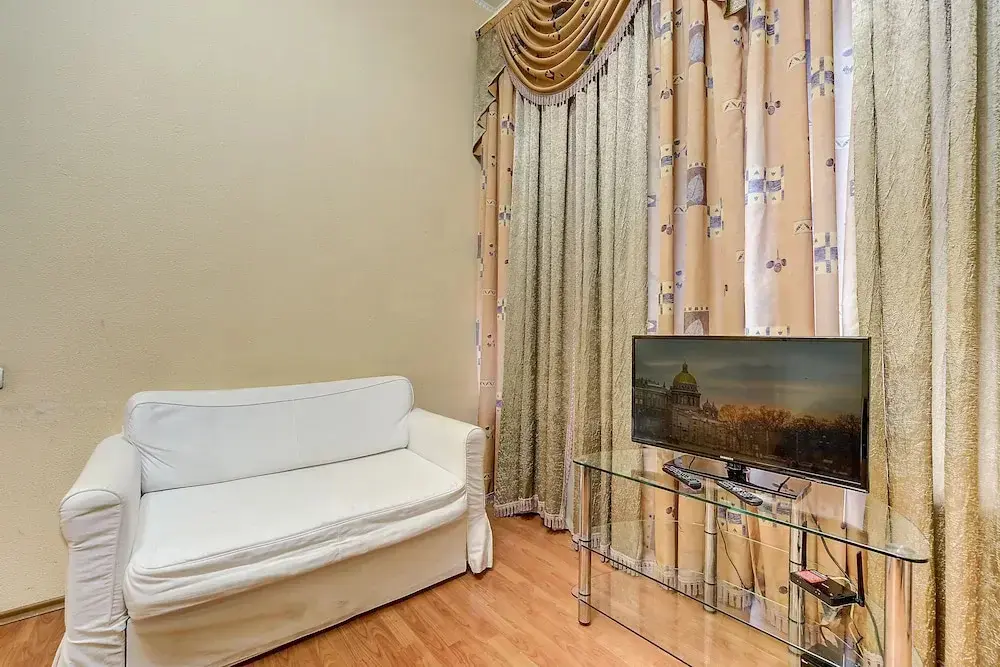 Санкт-Петербург: Peter the Great Apartments 