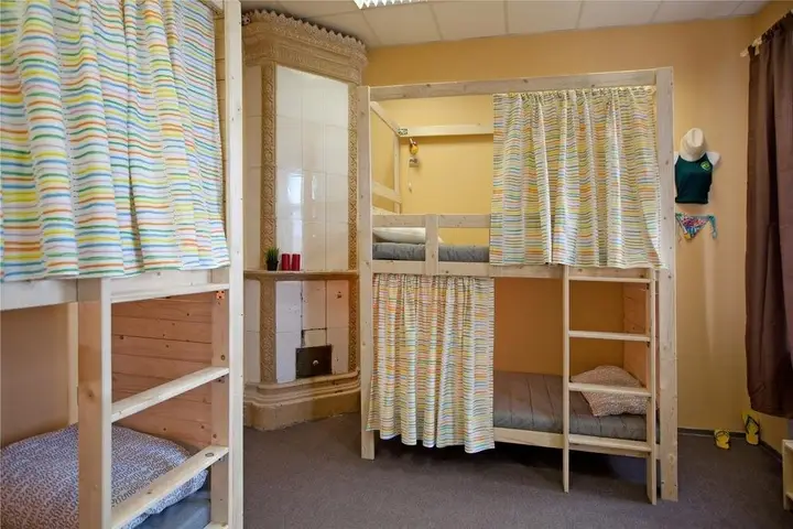 Санкт-Петербург: Lemur Hostel