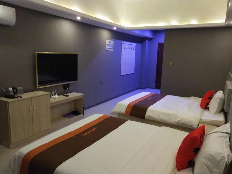 Аньян: Jun Hotel Henan Anyang Wenfeng District Wenfeng Avenue Yingbin Park