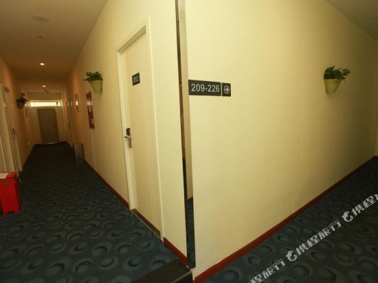 Мэйшань: 7 Days Inn Chengdu Renshou European Street