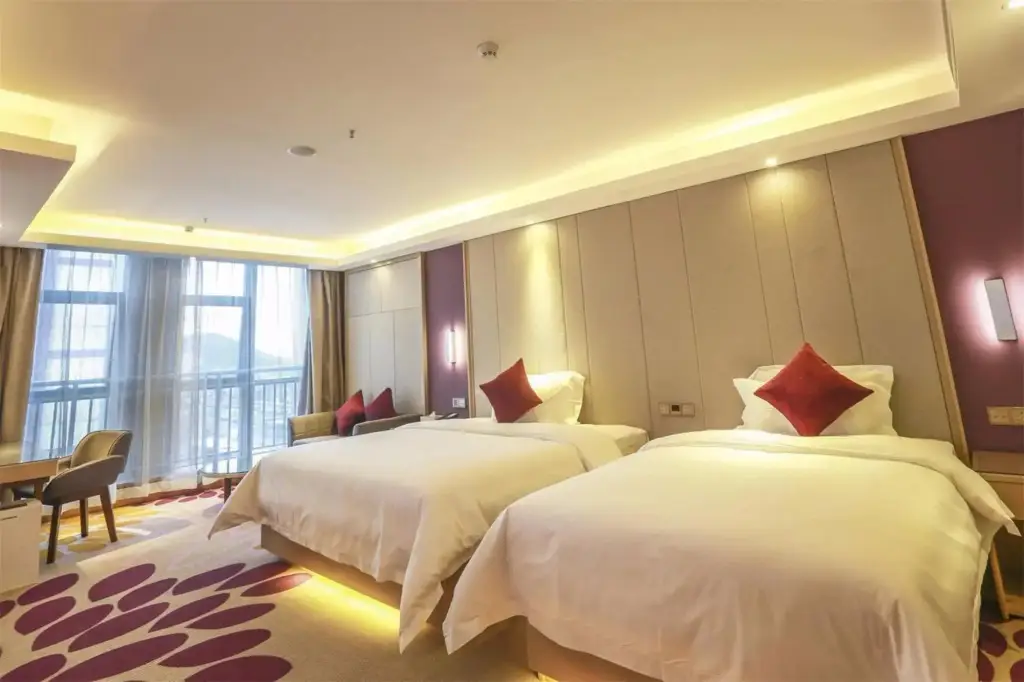Линьи: Lavande Hotels