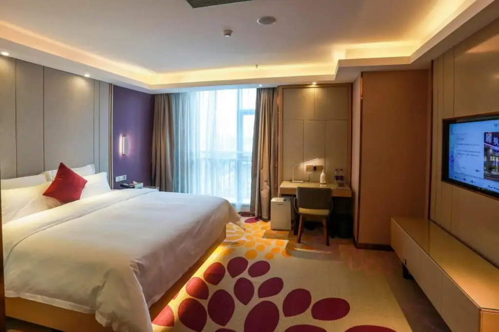 Линьи: Lavande Hotels