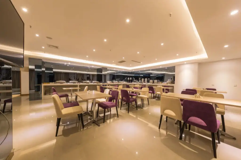 Линьи: Lavande Hotels