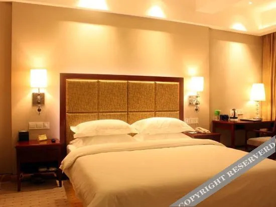 Бачжун: Nanjiang Shuxin Business Hotel