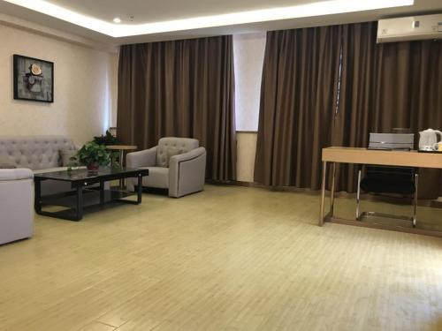Шицзячжуан: GreenTree Inn Shijiazhuang Xinji City Shifu Street Express Hotel