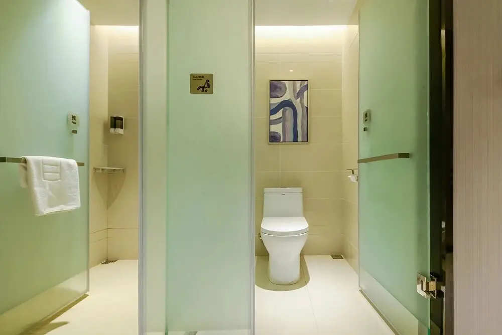 Хуанган: City Comfort Inn Huanggang Luotian Yishui Waitan