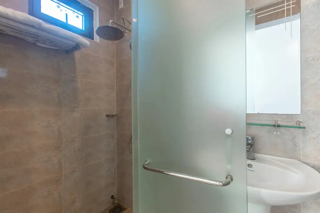Дананг: Aki Hotel By OYO Rooms