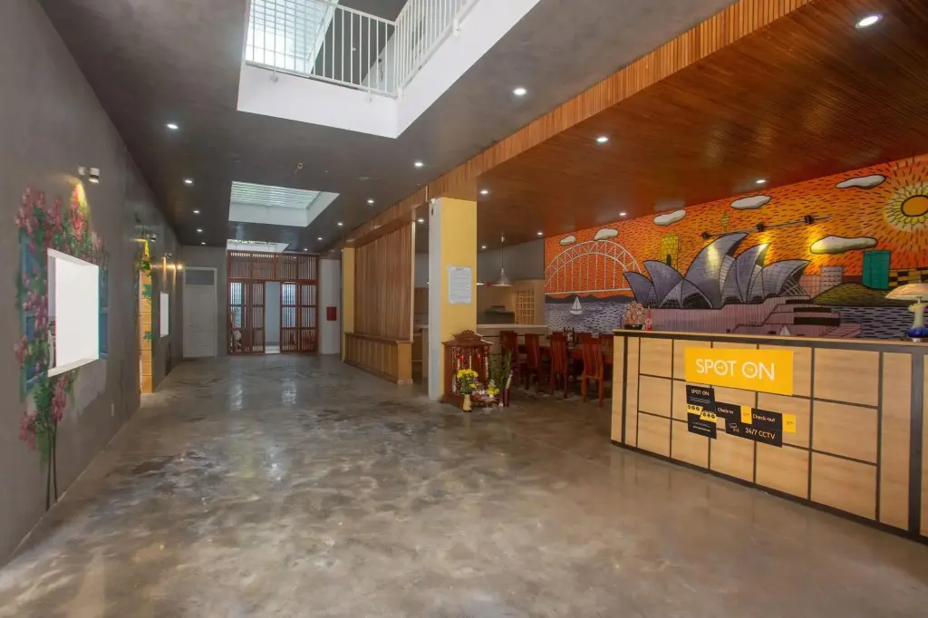Дананг: Aki Hotel By OYO Rooms