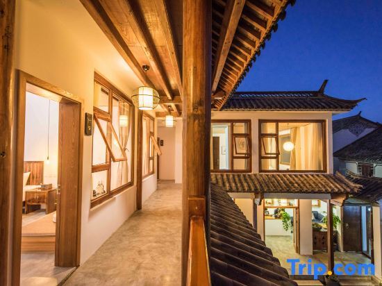 Дали: Dali Xian Jing Courtyard Inn