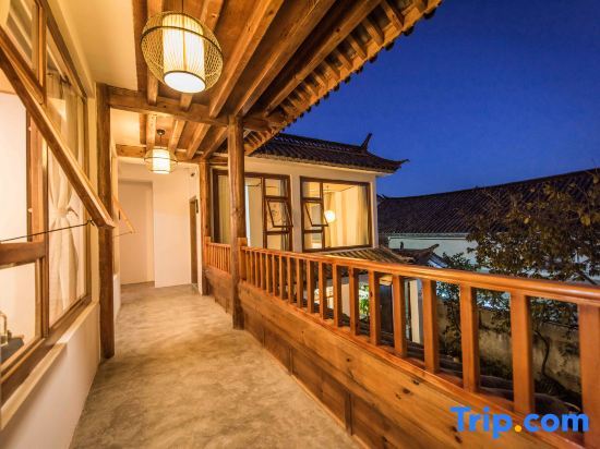 Дали: Dali Xian Jing Courtyard Inn