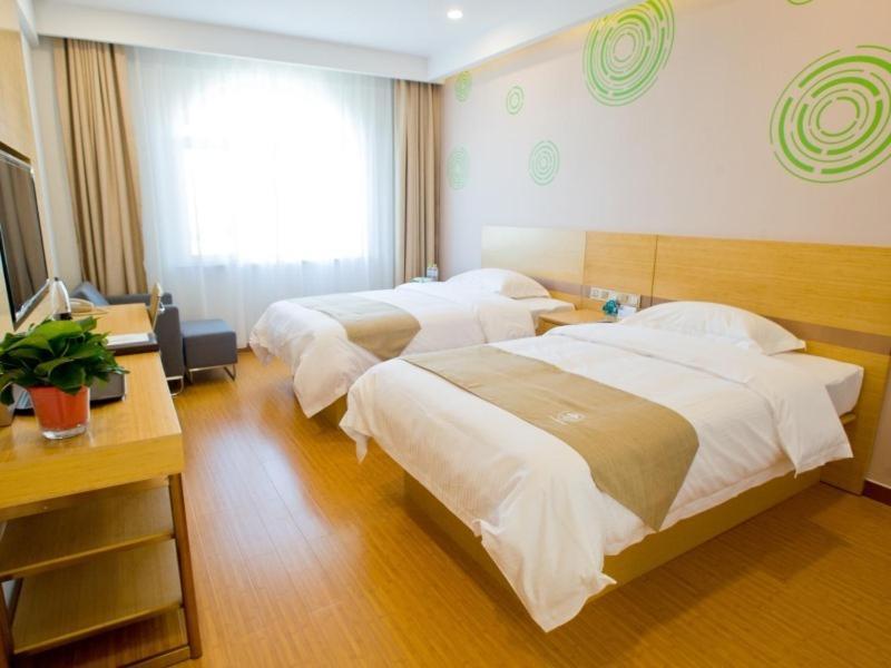 Лункоу: GreenTree Inn Yantai Longkou City Dongcheng District Wenlai Street High-speed Railway Station Express Hotel