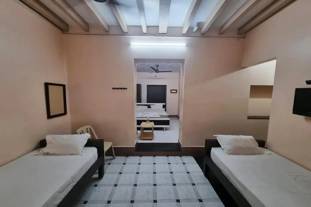 Sowmya Lodge — фото 1