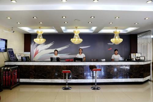 Вувэй: Thank Inn Chain Hotel Gansu Wuwei Liangzhou District Fenghuang Road
