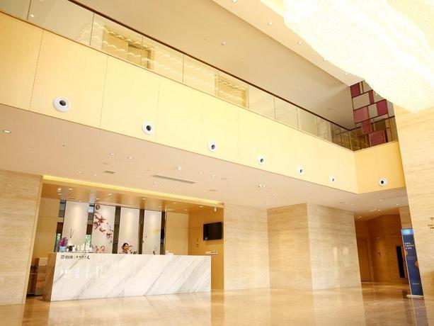 Цзюцзян: Lavande Hotel Jiujiang Jiujiang College