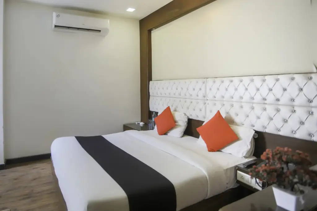 Газиабад: Hotel Parktel by OYO Rooms