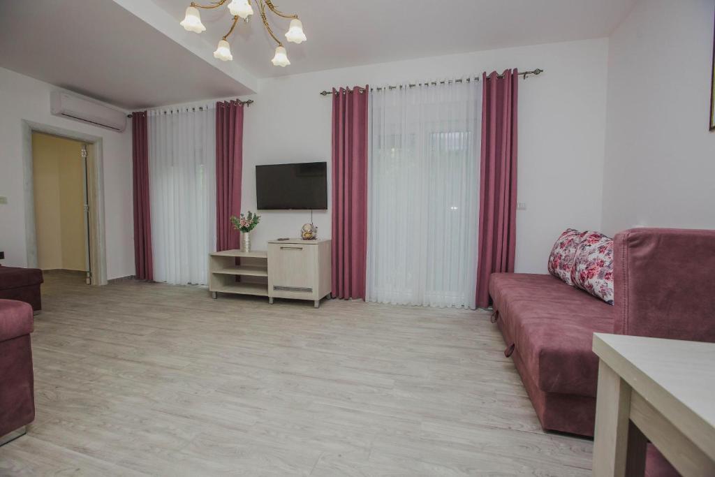 Цетине: Hotel Dapčević