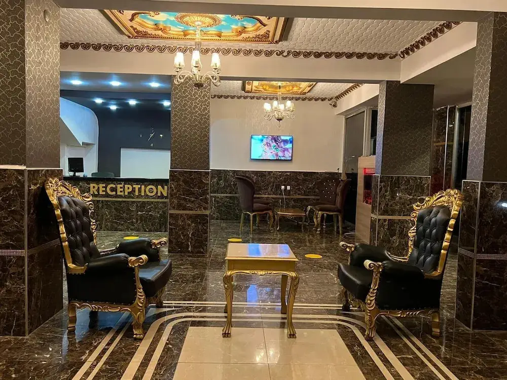 Мерсин: Grand Black Hotel