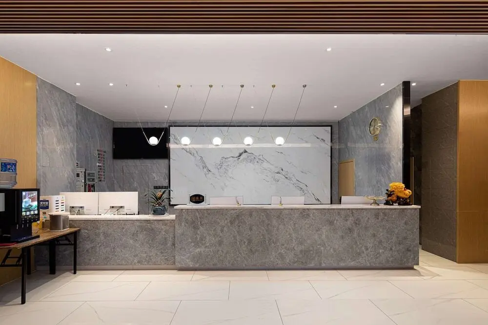 Юэян: Microtel by Wyndham Miluo Downtown Hotel