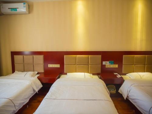 Цзяюйгуань: GreenTree Inn Jiayuguan Xinhua South Road Express Hotel