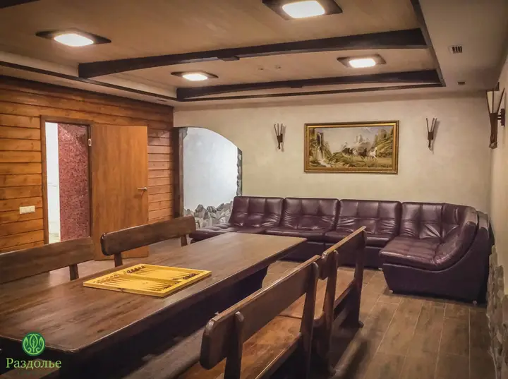 Омск: Hotel Razdolie