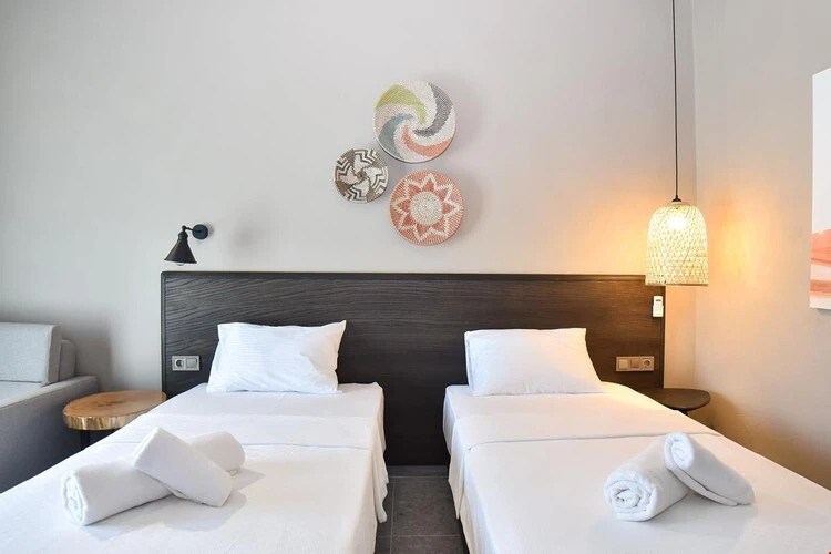 Kotinos Beach Hotel — фото 1