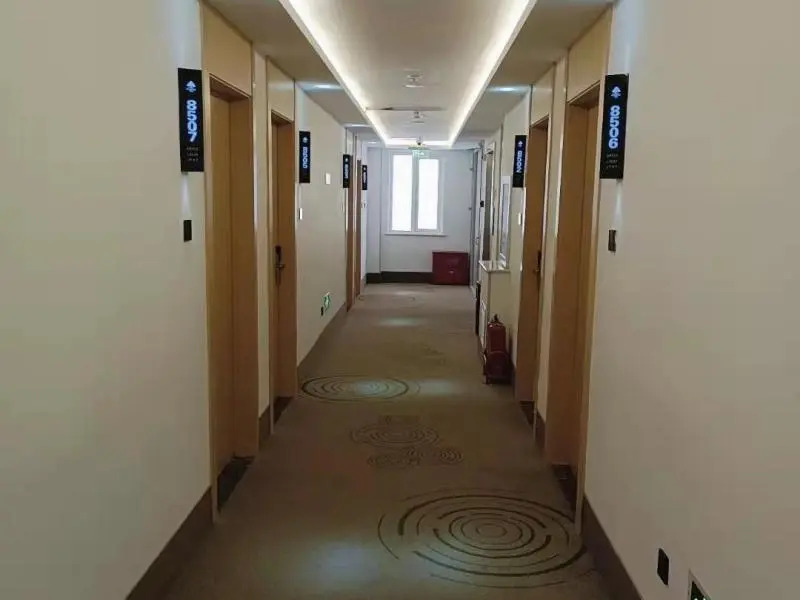 Лянфан: Greentree Inn Langfang Dachang Studio City