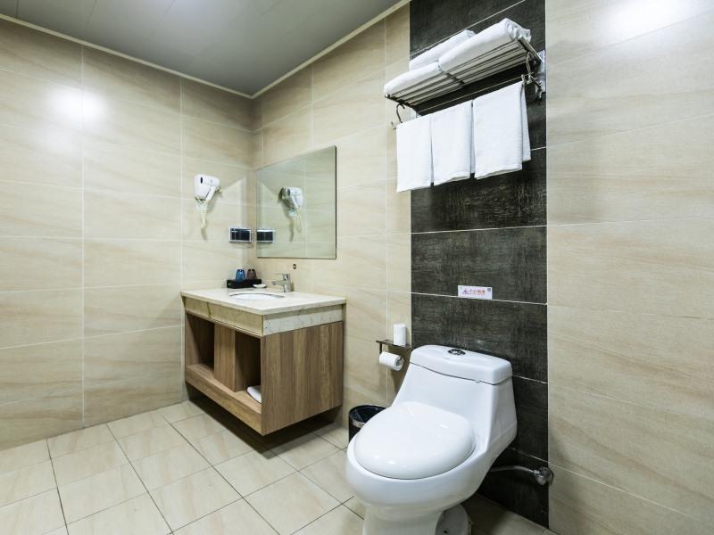 Уси: GreenTree Inn (Jiangyin Wanda Plaza, Tongfu Road)