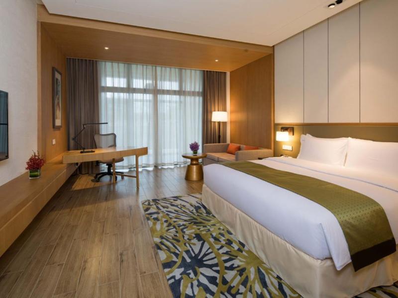 Сучжоу: Holiday Inn Hotel And Suites Kunshan Huaqiao