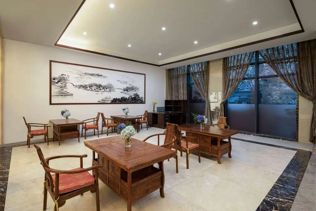 Янчжоу: Ramada Plaza by Wyndham Yangzhou Downtown