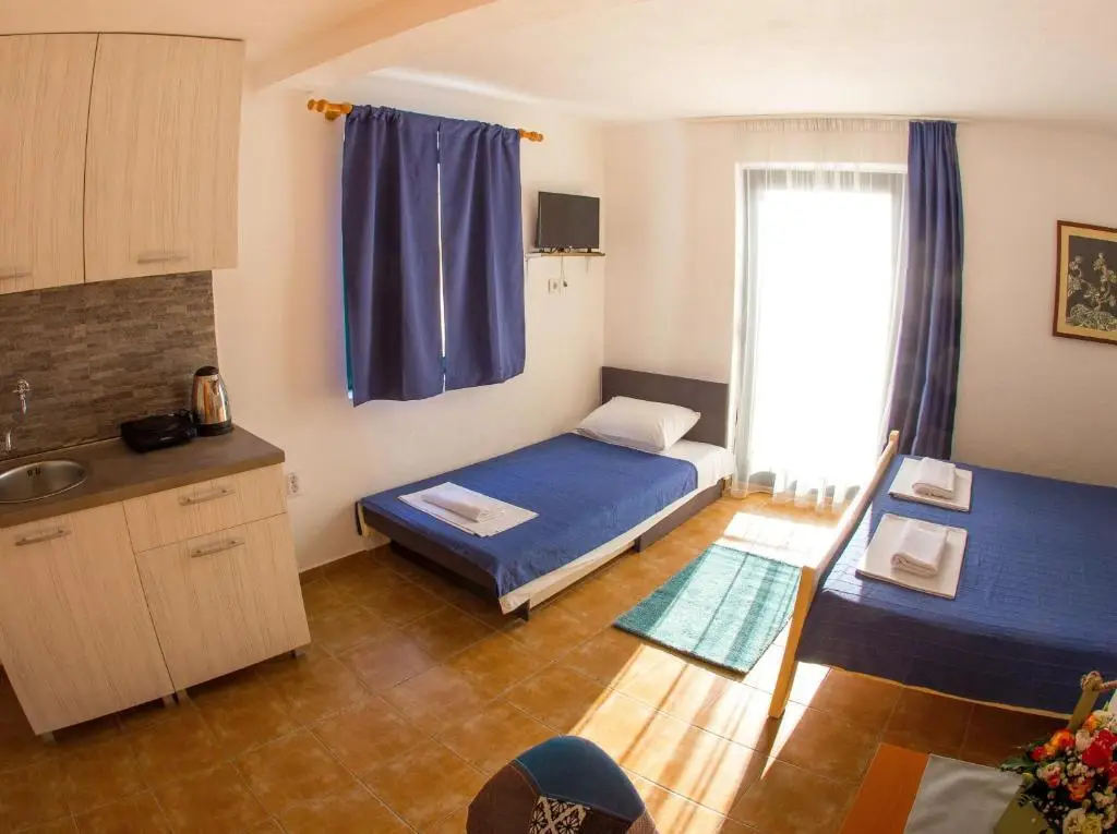 Будва: Fisherman House Apartments