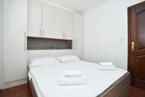 Свети-Стефан: Apartment Dzaleta II