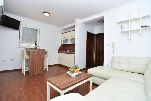 Свети-Стефан: Apartment Dzaleta II