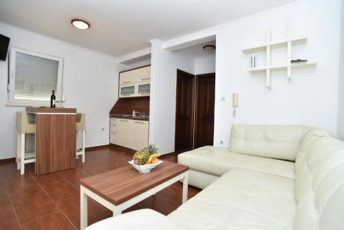 Свети-Стефан: Apartment Dzaleta II