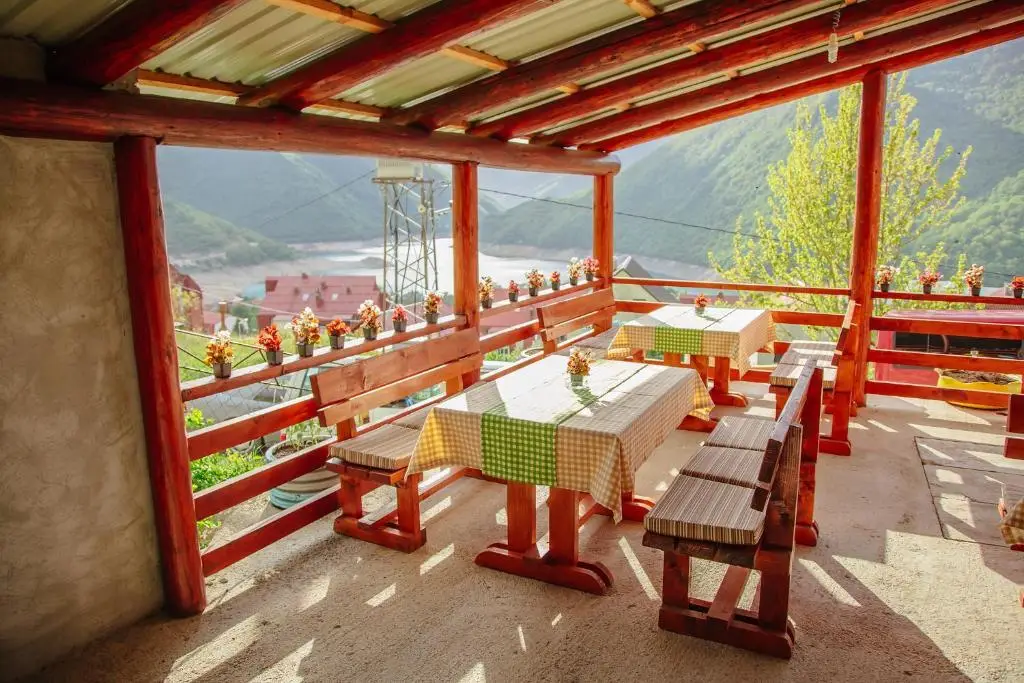 Плужине: Guesthouse Madzarevic