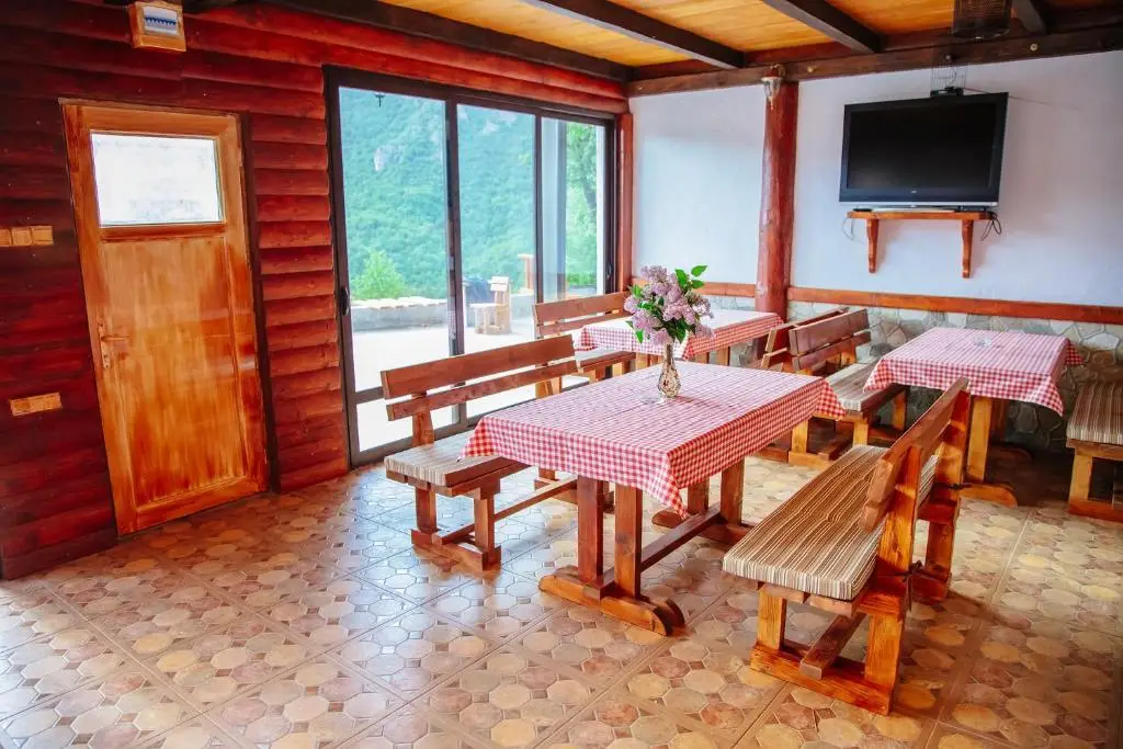 Плужине: Guesthouse Madzarevic