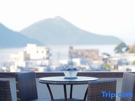 Гонконг: Tai O Inn, by the Sea