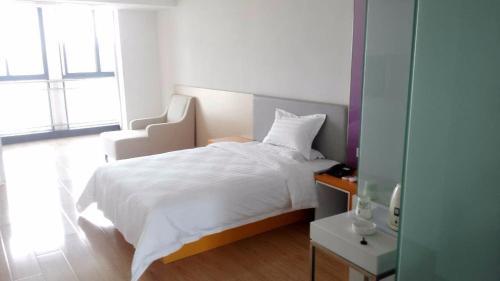 Сюйчжоу: 7 Days Inn Xuzhou Suining Kairui International City Branch