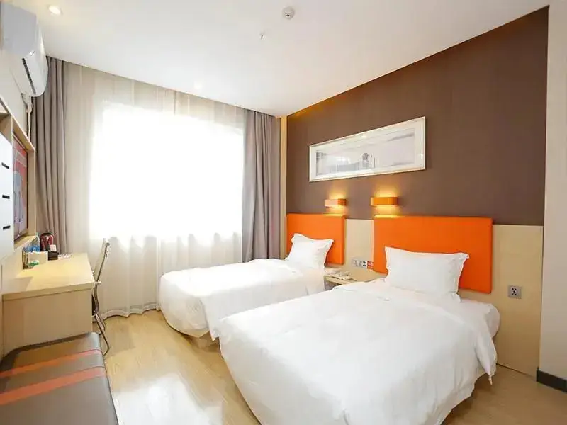 Таншань: 7 Days Premium Tangshan People Hospital