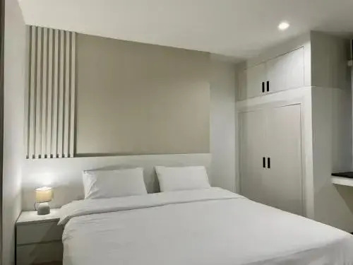 Сирача: Siri Residence Bowin