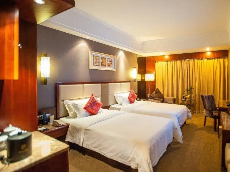 Хэнъян: Shenlong Hotel