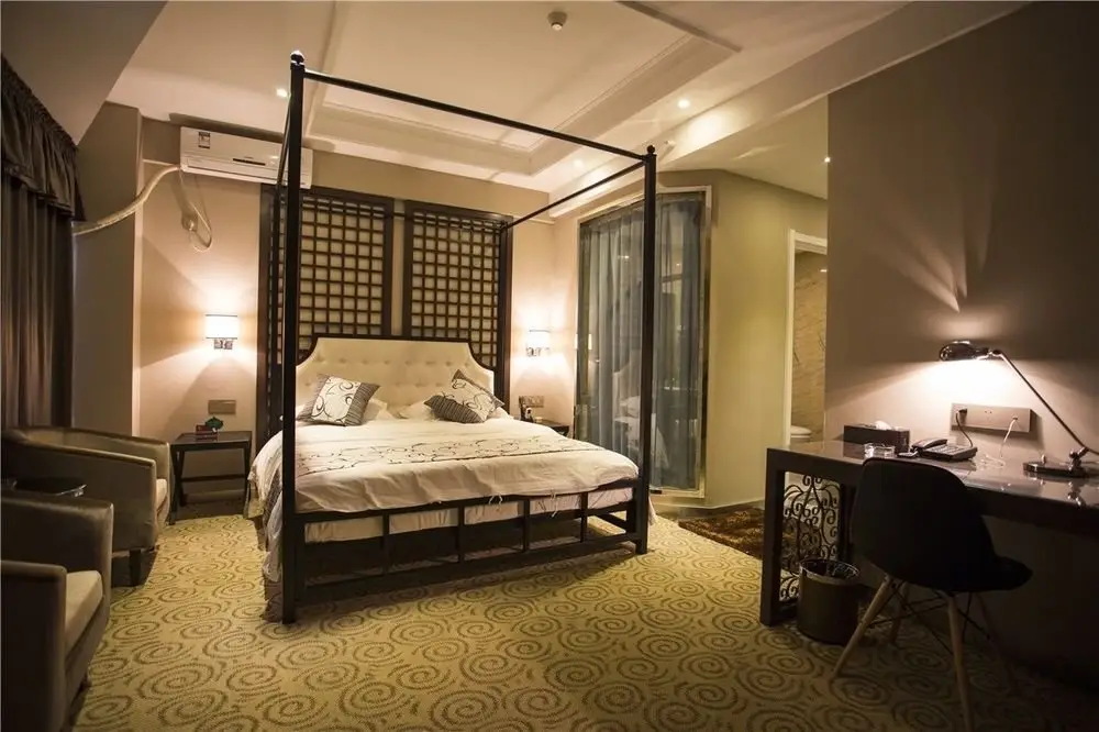 Чжэнчжоу: Fucheng 8 Hotel