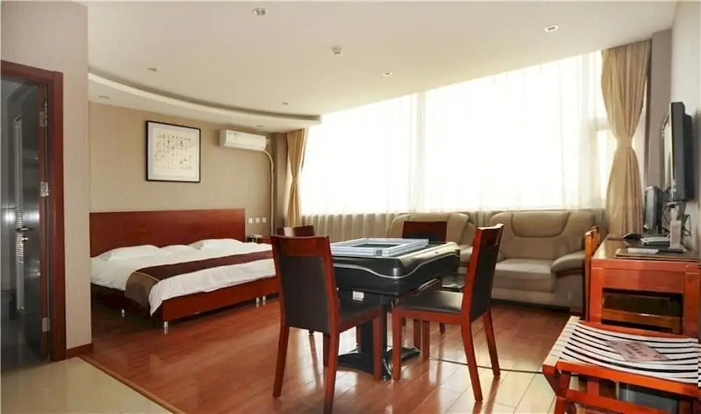 Тяньцзинь: Tianjin Huayang Hotel