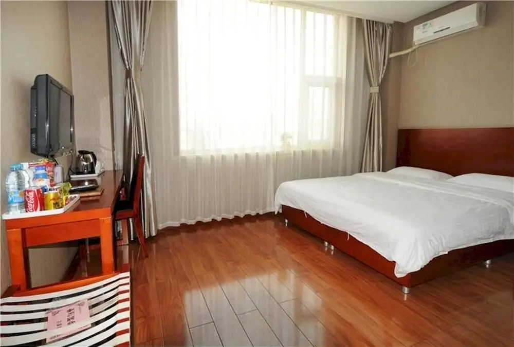 Тяньцзинь: Tianjin Huayang Hotel