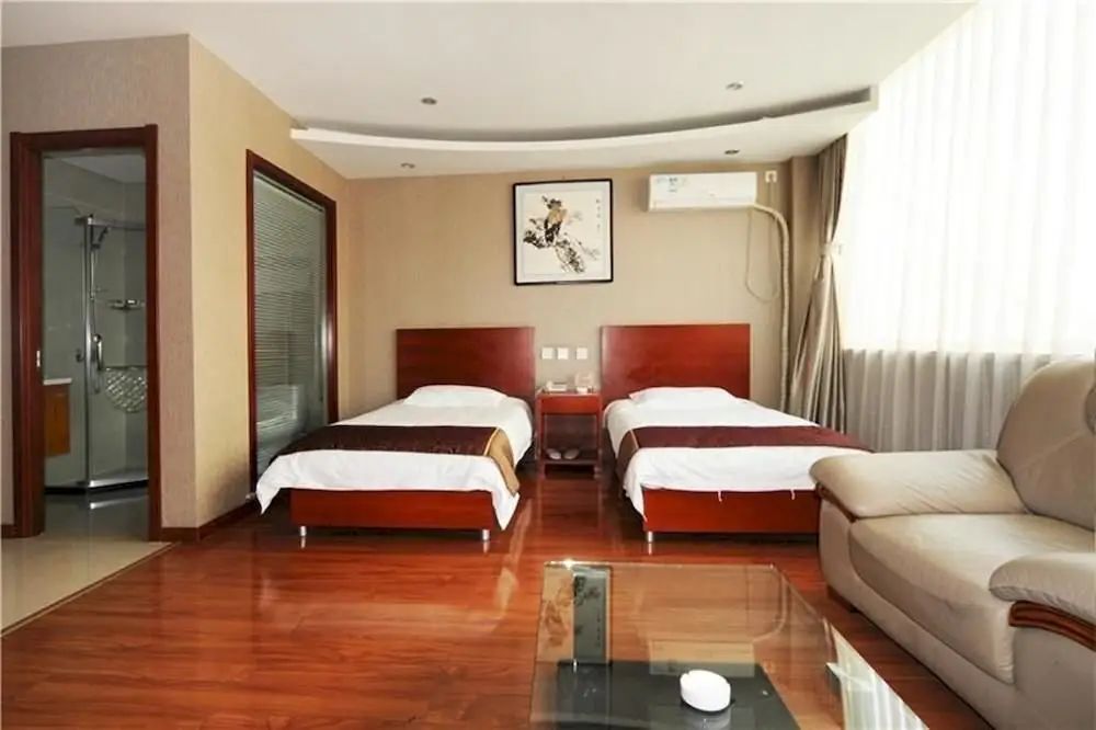 Тяньцзинь: Tianjin Huayang Hotel
