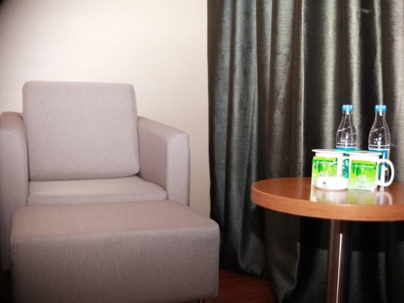 Нанкин: Greentree Inn Nanjing Jiangning District Jiulong Lake Subway Station Express Hotel