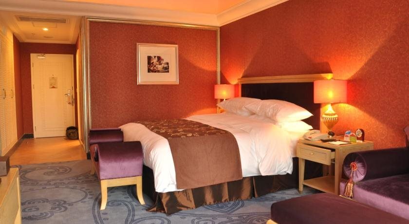 Дайинг: Sun City Vacation Hotel