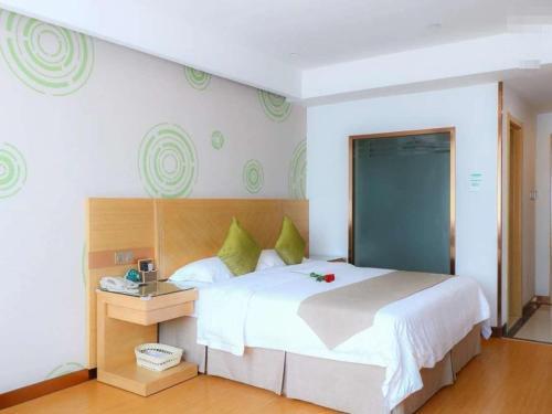 Фуян: GreenTree Inn Fuyang Yingshang Yingyang Road Suzhou Manor Hotel